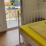 Franko * Pula